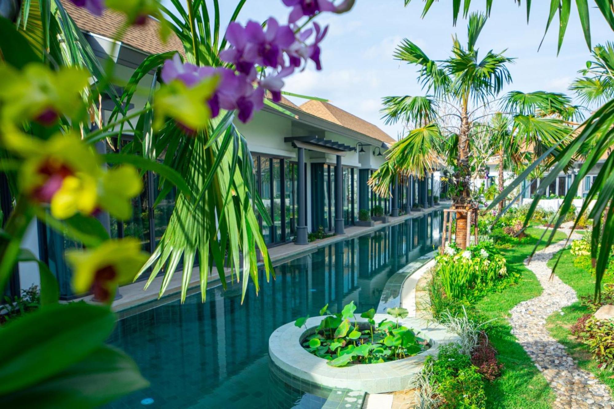 Tajh Pool Villas Chalong Exterior foto
